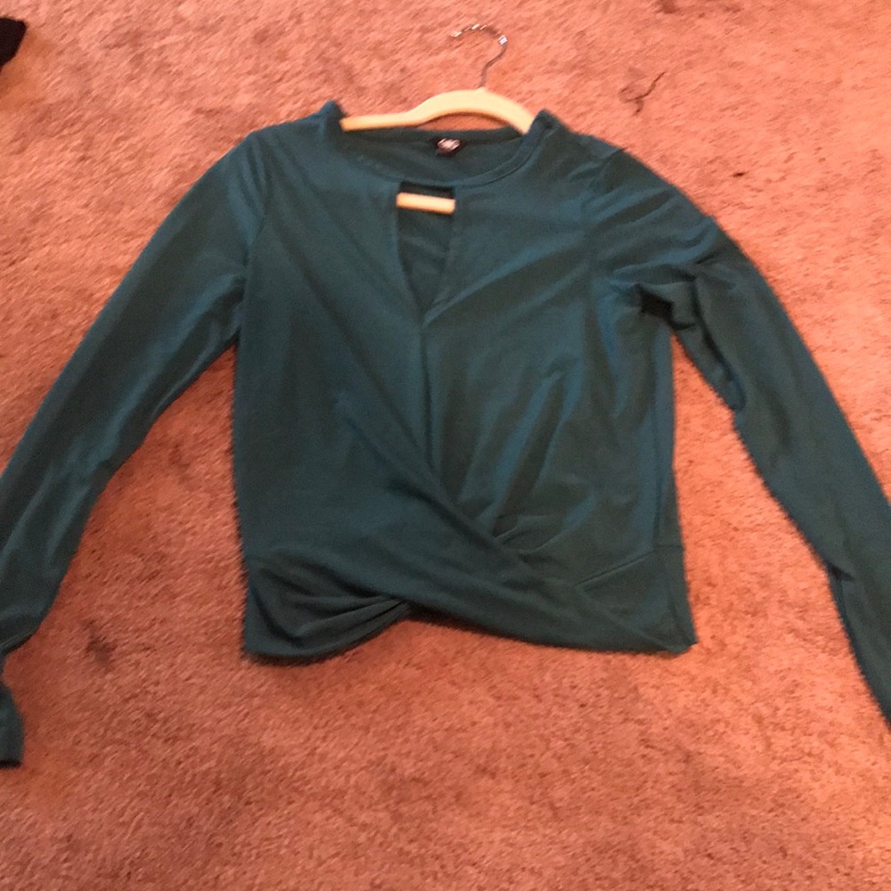 Long sleeve shirt